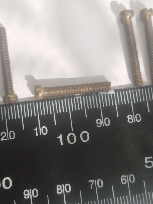 Болты, латунь.             .