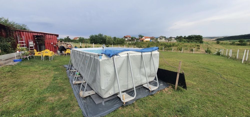 Piscină Premium Intex Ultra Frame 549 x 274 x 132 cm