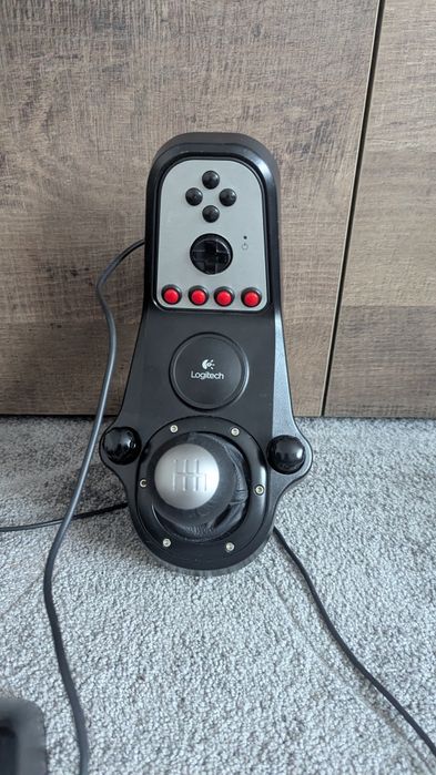 Volan Logitech G27 complet