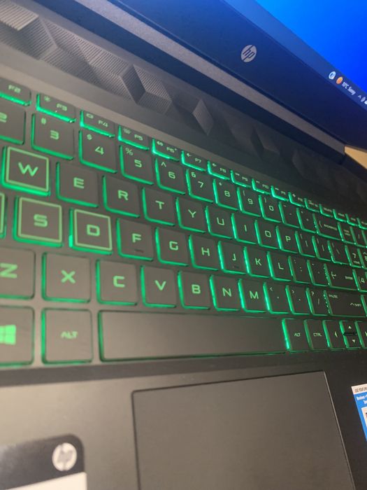 Ноутбук игровой Hp Pavilion  512GB 1660Ti