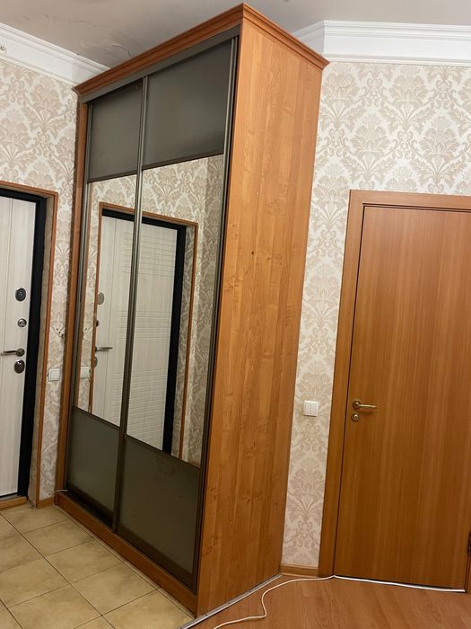 Шкаф купе с зеркалами