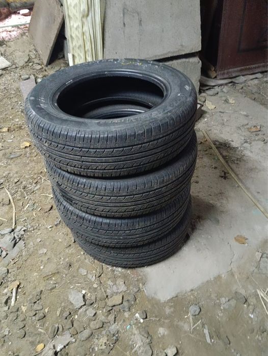 Срочно продам летние покрышки!