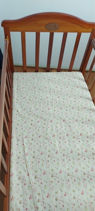 Кроватка для малышей