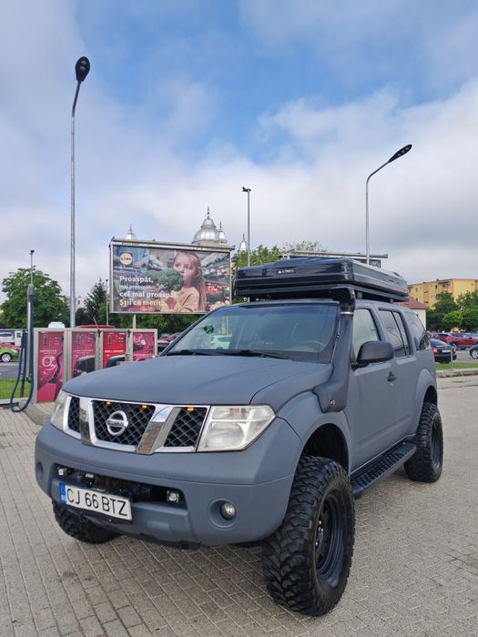 NISSAN Pathfinder