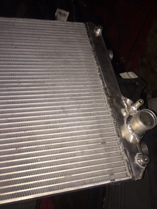 Radiatoare combine NEWHOLAND. case ,j DEERE orce model