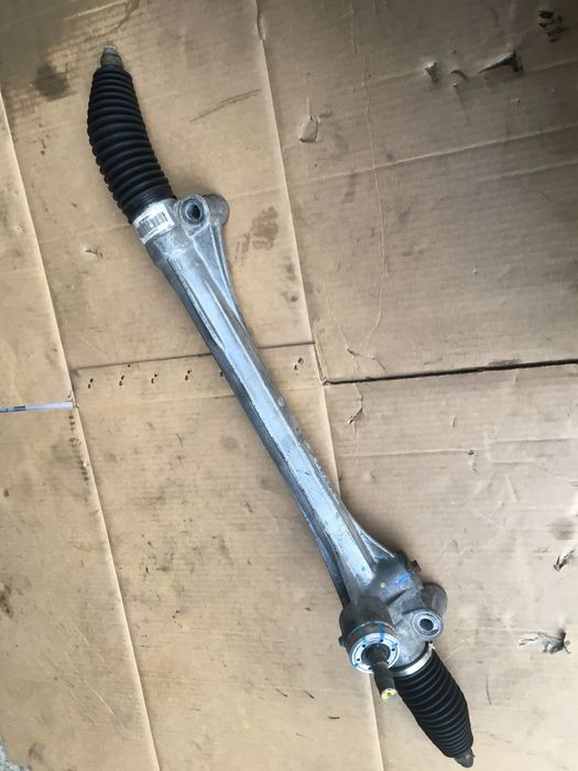 Caseta Direcție Toyota Verso S.  2010-2015. Volan stinga