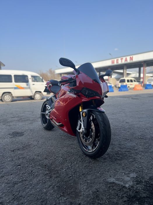 Продается Ducati panigali S ( люкс копия )