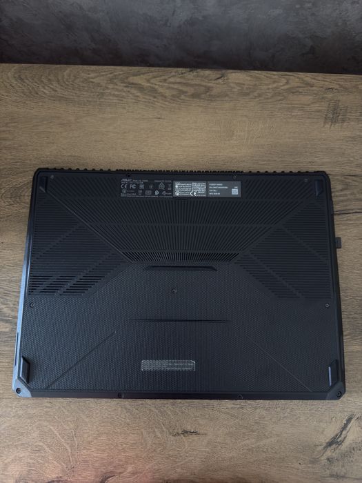 ASUS Gaming Ryzen 5 GTX 1650 SSD+HDD 8GB RAM