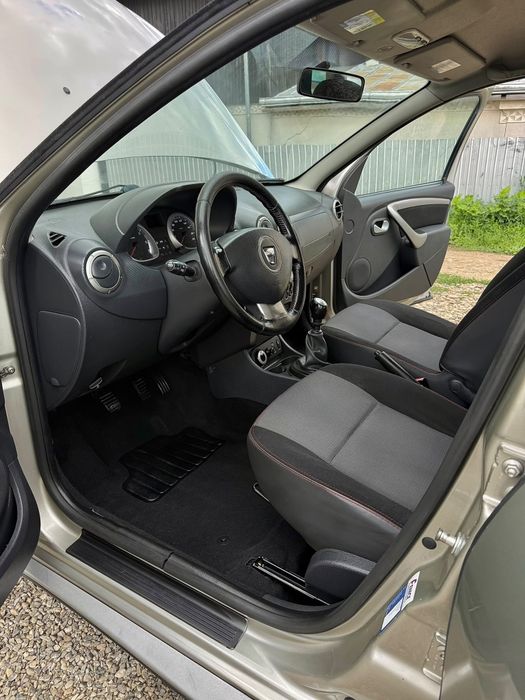 DACIA Duster 2013 — imagine 3