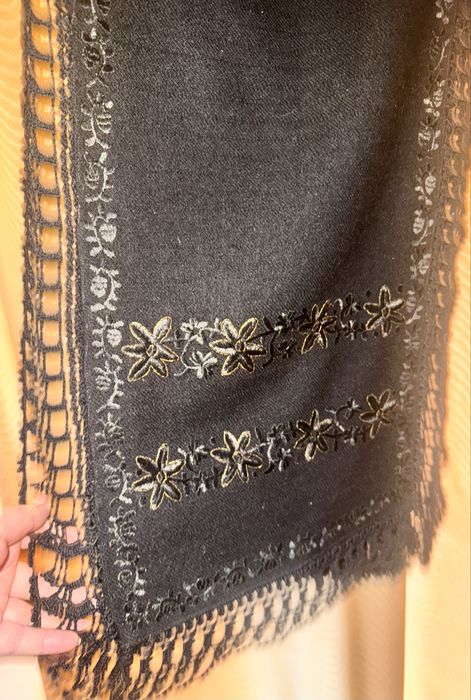 Catrinte vechi de peste 100 ani foarte bine intretinute