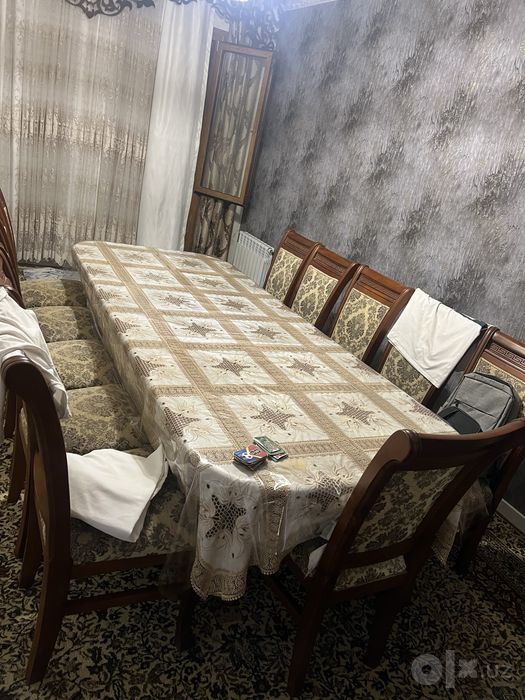 12тали стол из хорошего дерева