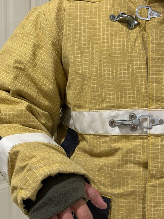 Продам костюм пожарного