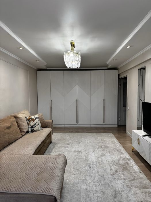 Продам 2 комнатную квартиру!