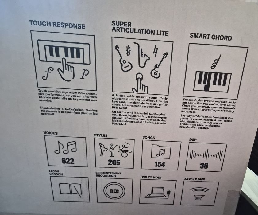 Синтезатор YAMAHA PSR E-373