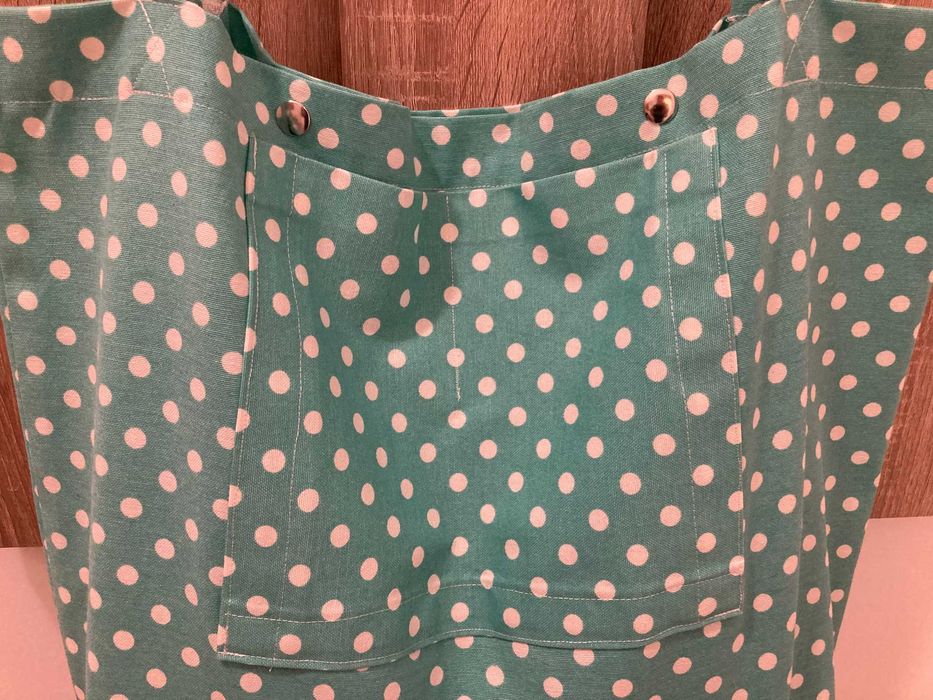 Козметична чантичка от комплект на PUPA, Шопинг чанта