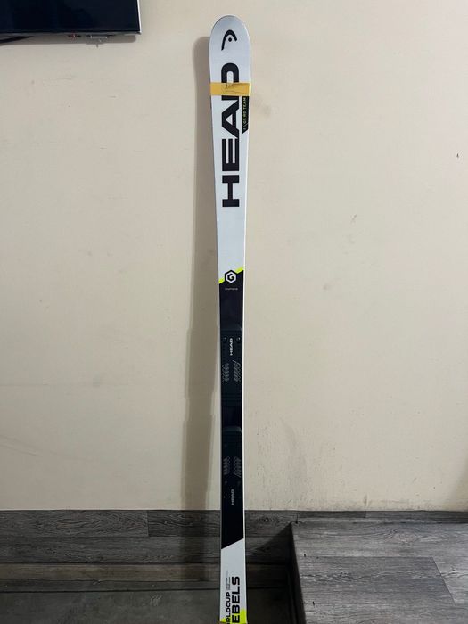 Ски / Щеки всякакви