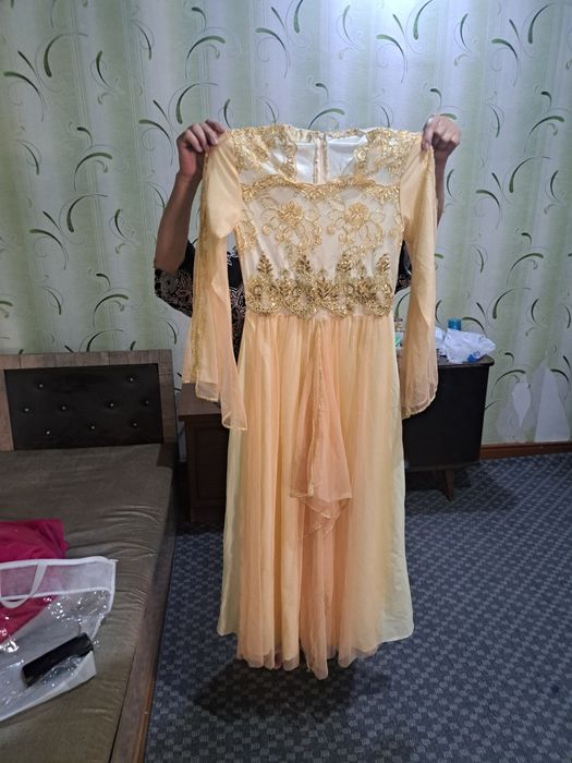 Красивые новые платья