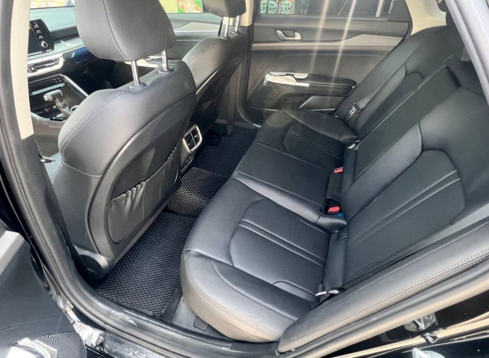 Кия К5 мошинаси сотилади холати идеал