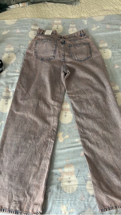 Продам новые джинсы