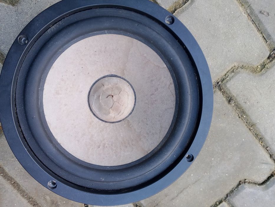 Subwoofer de vânzare