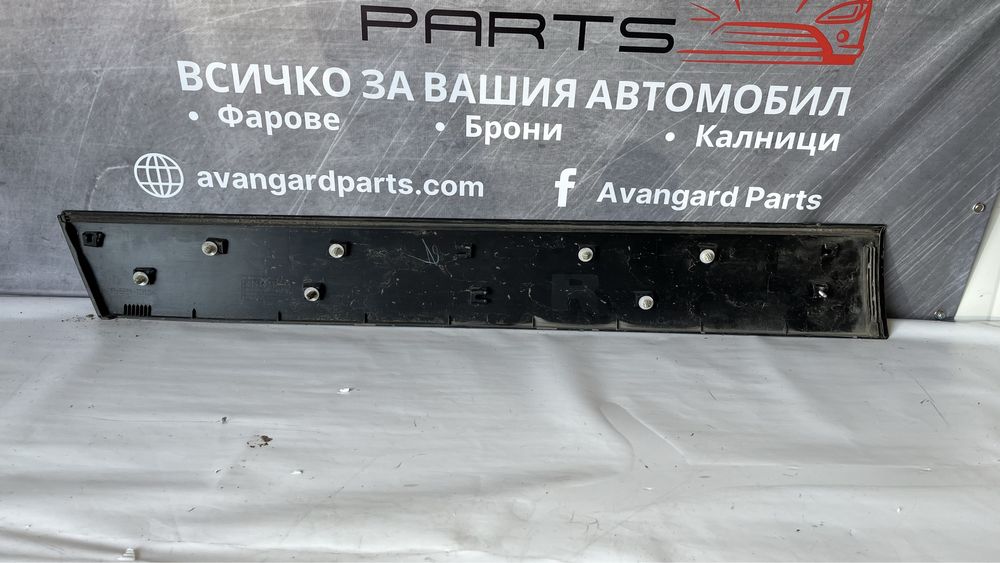2 броя лайстна на предна дясна врата Suzuki SX4 S-cross