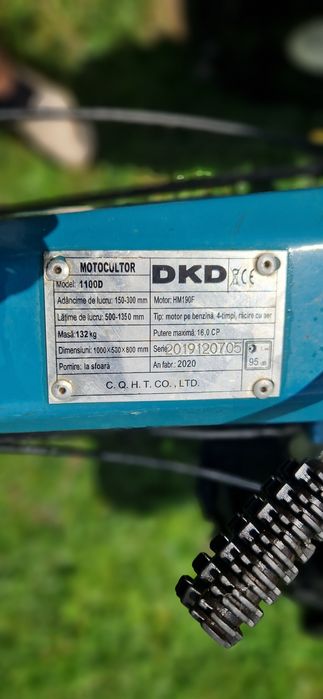Vand motocultor DKD 1100D cu remorca si accesorii