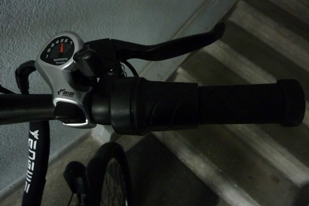 Vand Bicicleta electrica cu acceleratie Engwe - roti 26''