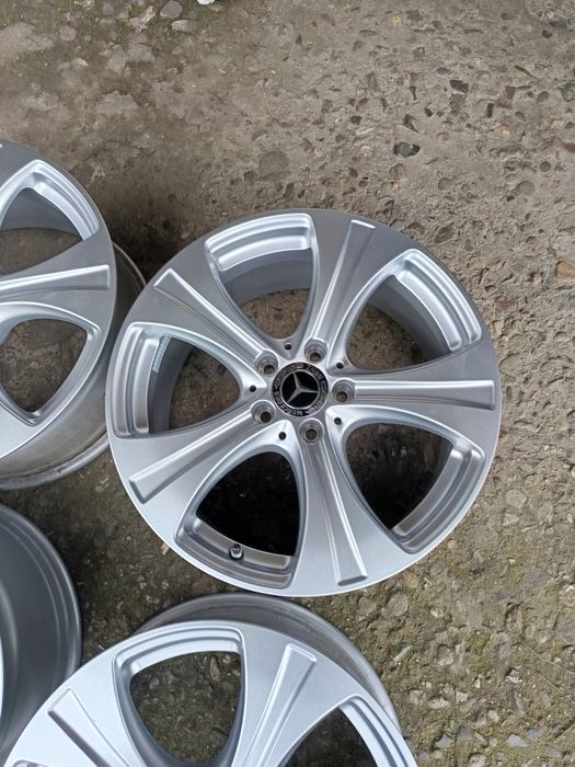 18ц.Нови оригинални джанти за Мерцедес 5х112