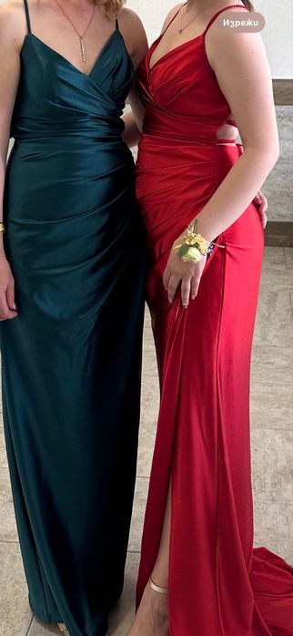 рокли от САТЕН с веъзки на гърба!