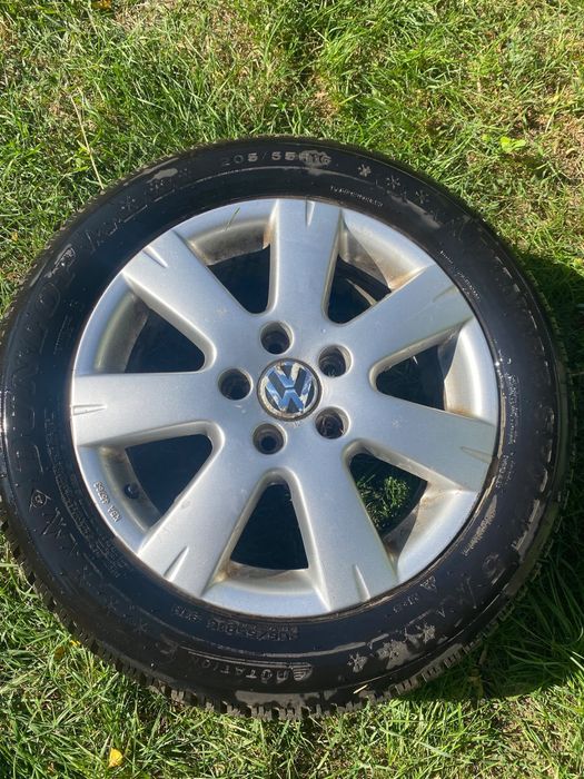 Jante vw 5x112 aliaj , anvelope dunlop Winter sport 5 dimensiuni 205/55/r16 dot 2724