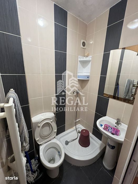 Apartament 2 camere – zonă centrală – ideal pentru locuit sau investiț
