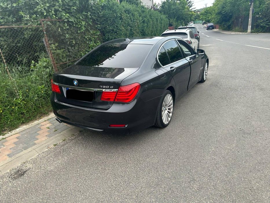 Dezmembrez BMW 730d F01 2010 3.0 N57D30A 5 butoane