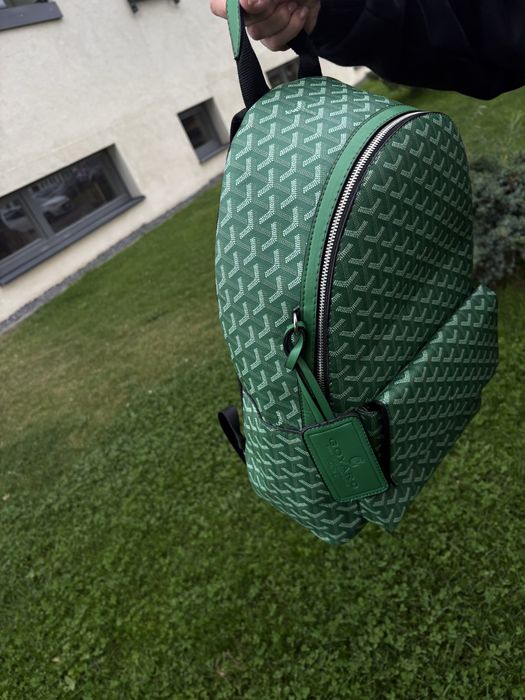 Ghiozdan goyard verde