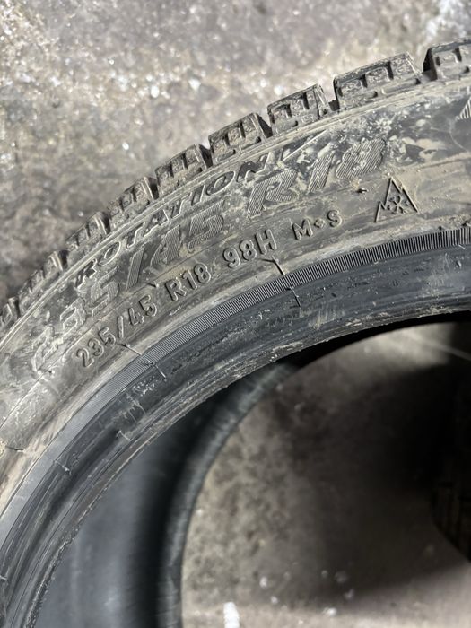 Резина 235/45R18 Pirelli