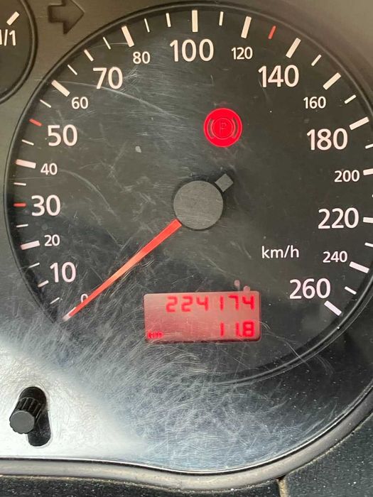 Продавам АУДИ А 3