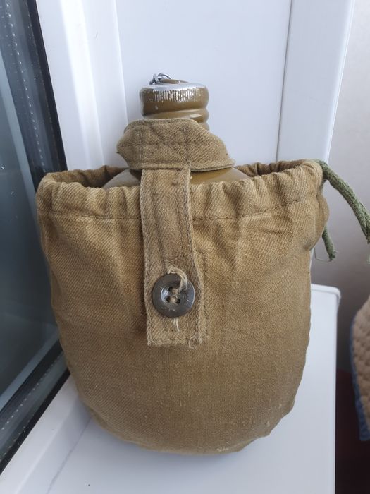 Продам фляжку армейскую советскую  с чехлом