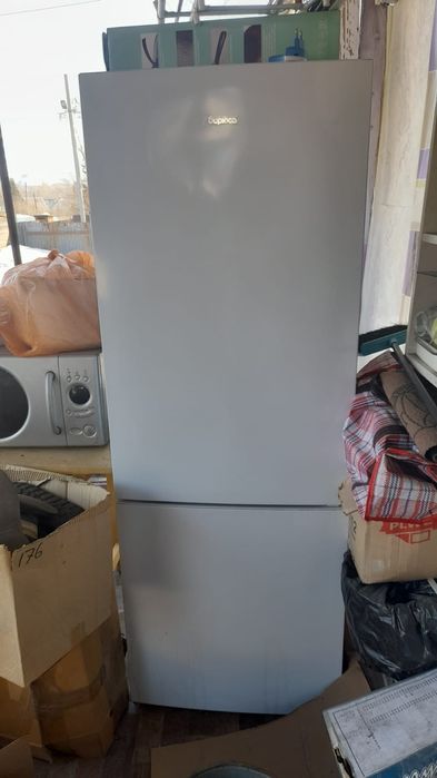 Продам холодильник