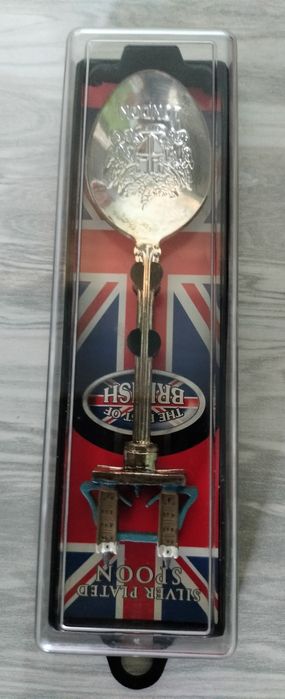 Продам  ложки серебро  недорого