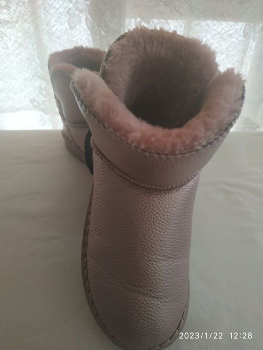 Сапоги для девочки