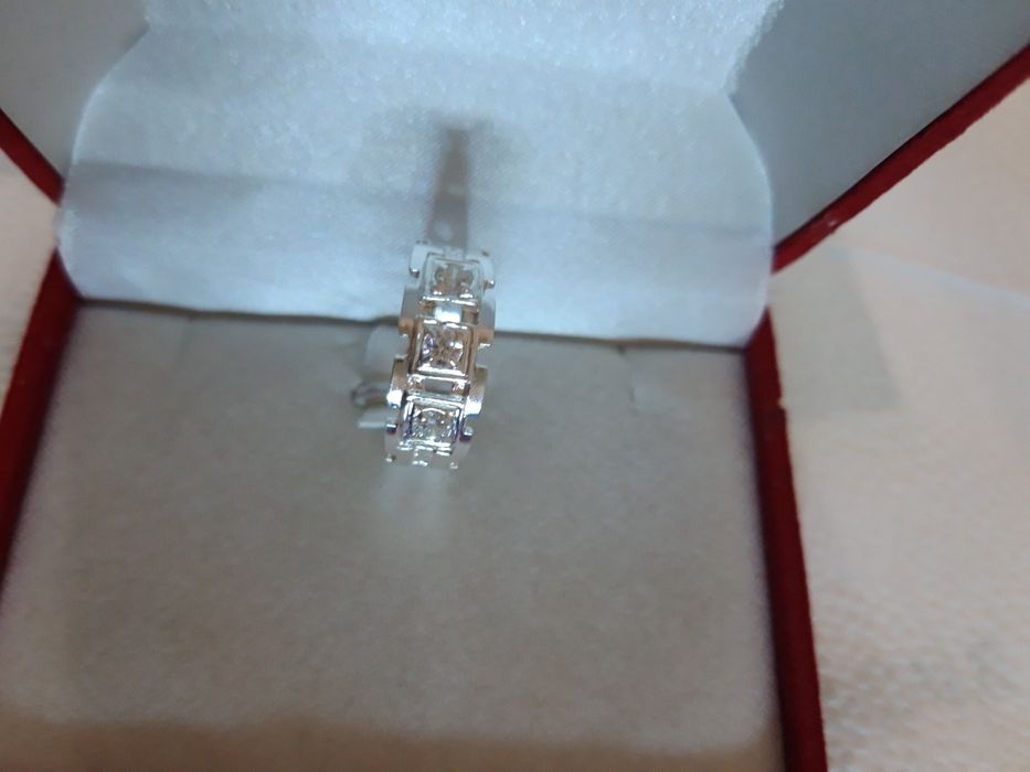 Kumush 925 sotiladi.