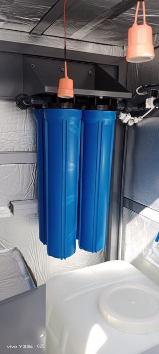 Suv filtrlovchi vending apparat sotiladi narxlar 2500$dan boshlanadi