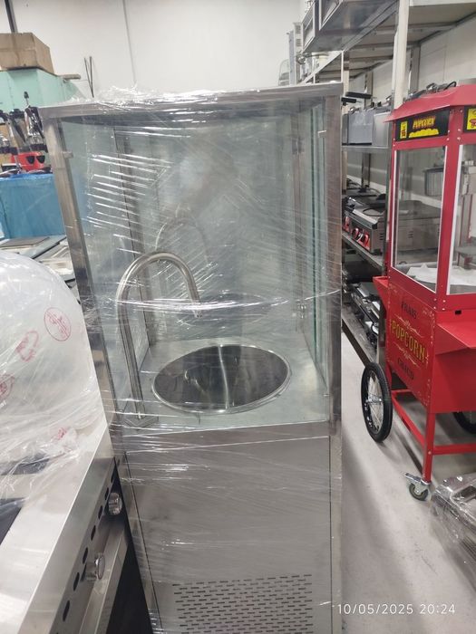 Fantanli ayron sovutgich apparati. Ayron sovutgich