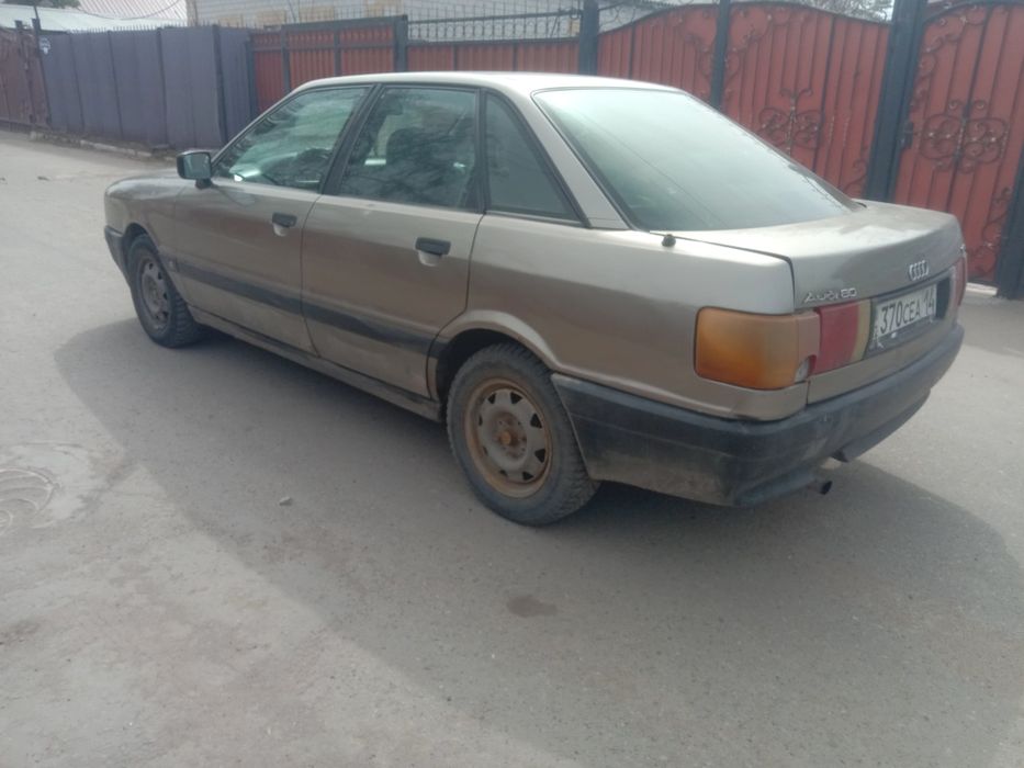 Продам Ауди 80 в хорошем состоянии
