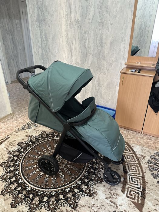 Продам детскую коляску