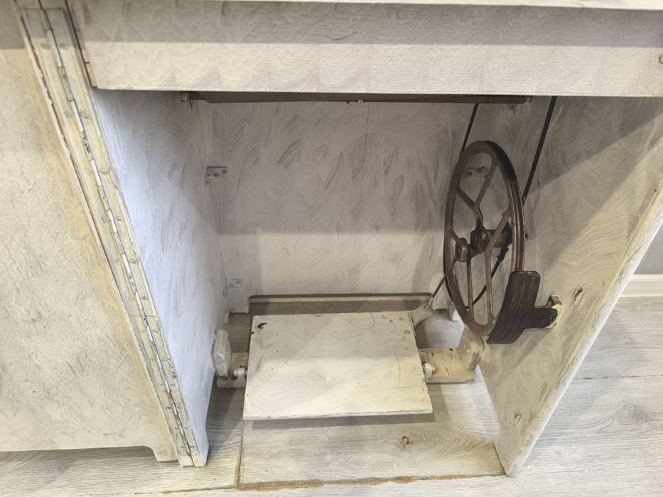 Крачна шевна машина Union