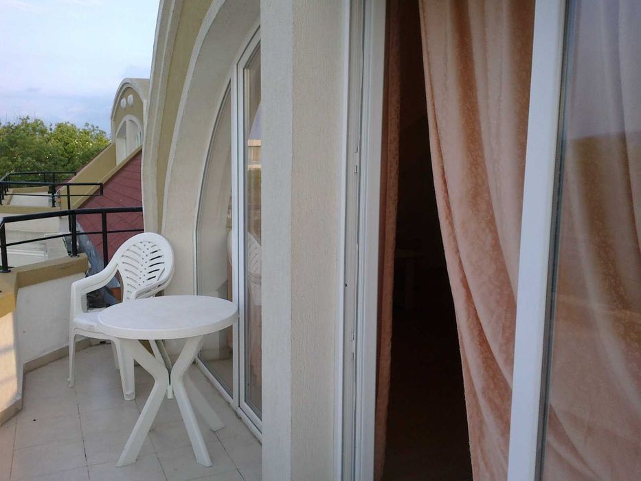 Продава се Едностаен апартамент в София, 7-ми 11-ти километър - 58 кв.м за 1018 €/кв.м - Снимка #1