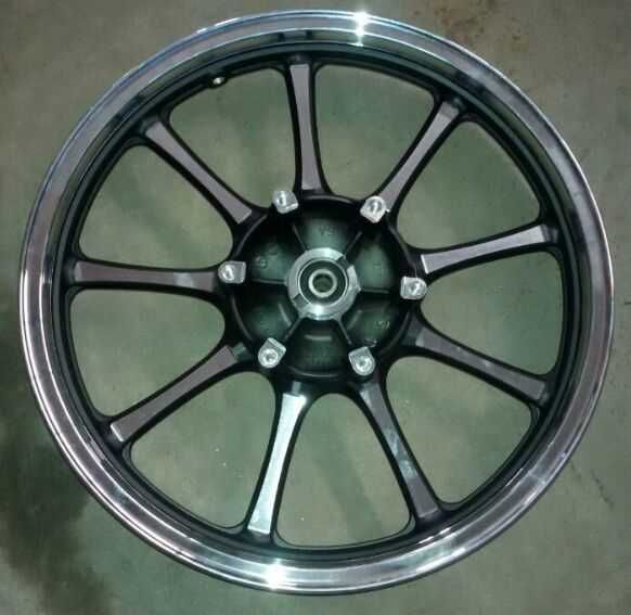 Диски от мото и скутеров,  размеры от 10 до 18