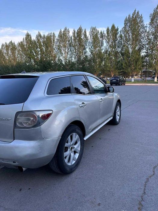 Продам Mazda Cx7