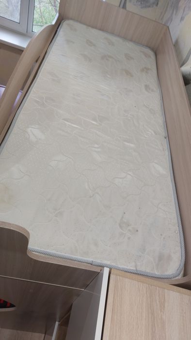 Продам   кровать