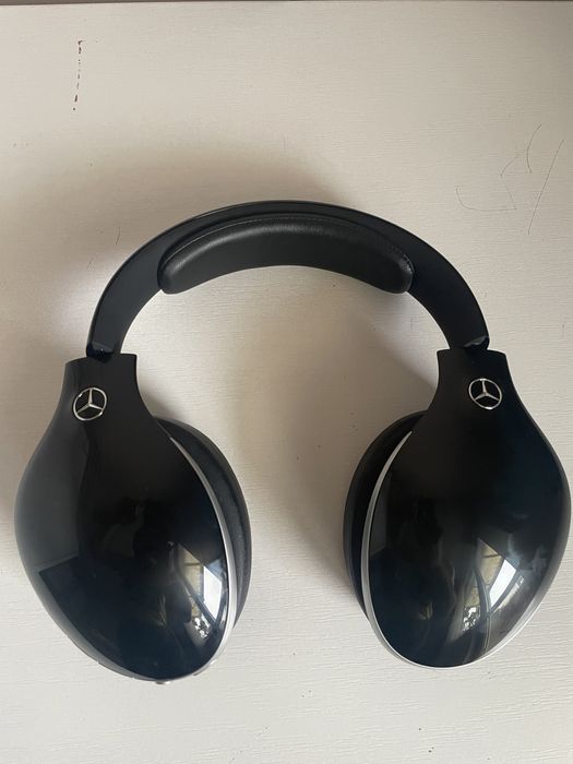 Слушалки Bluetooth Mercedes Benz